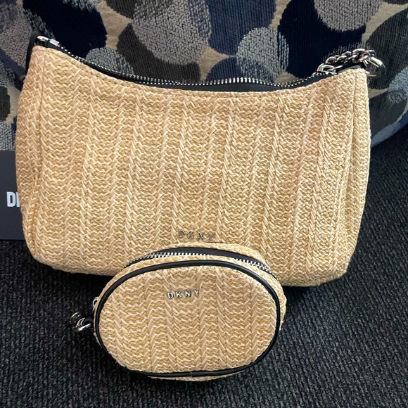 DKNY CAIRO CROSSBODY (W/O Strap) - Picture 1 of 5